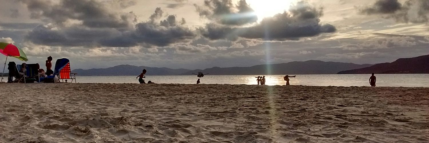 darisan074's profile banner image