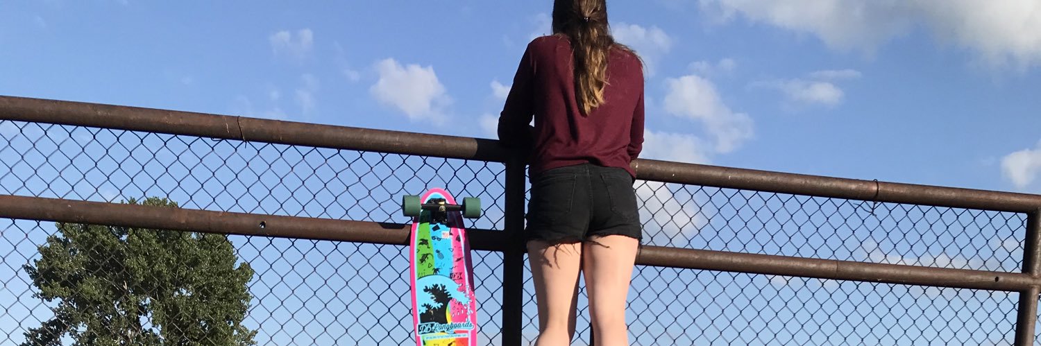 Mackenzie_4's profile banner image