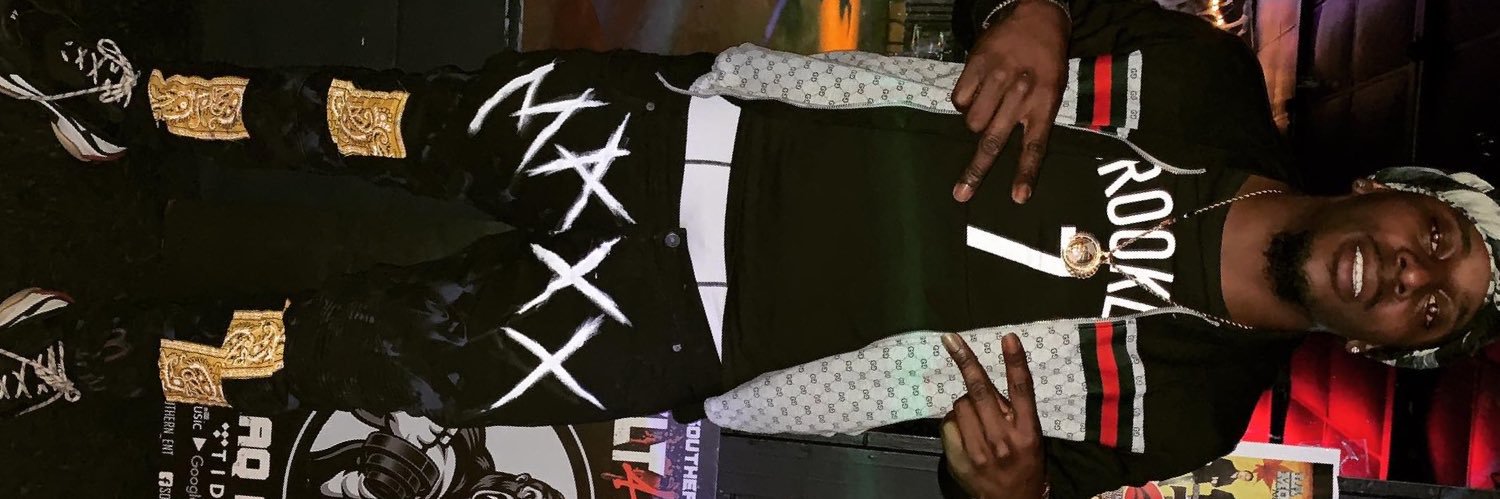 iTweetHaNsides banner