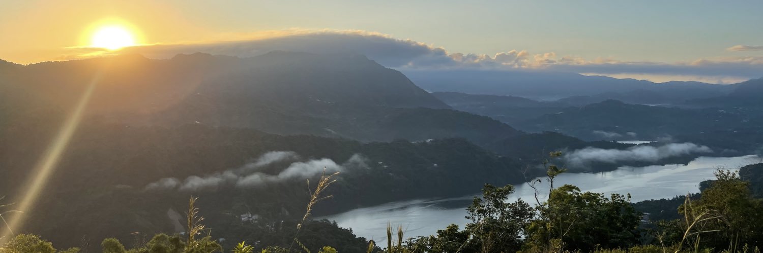 Bruny Velázquez banner