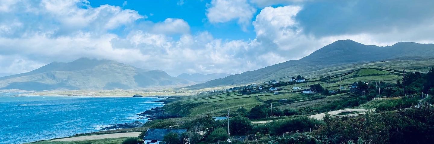 Paul Ó Corcráin DeCamp banner