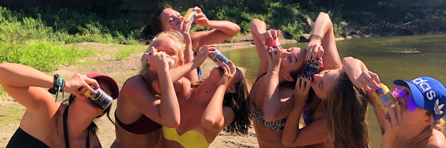 Summerraee13's profile banner image