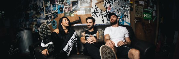 Honeytalksss Profile Banner