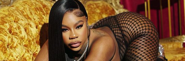 Ebonys_R_Us Profile Banner