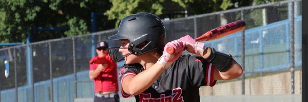 Averi_Rowlett Profile Banner