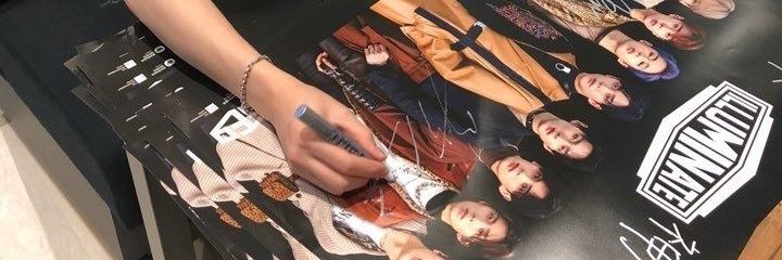 wowhwibell's profile banner image