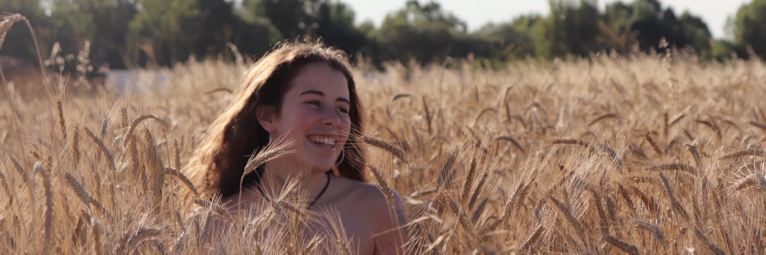 CarlotaMH's profile banner image