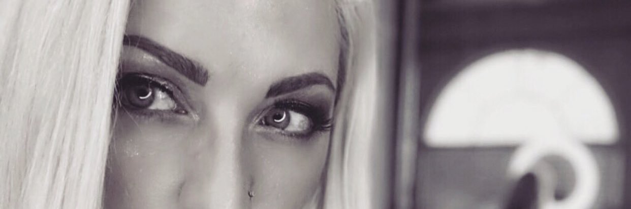 karleycottrell's profile banner image