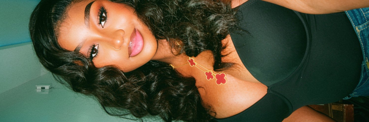 mumbsn's profile banner image
