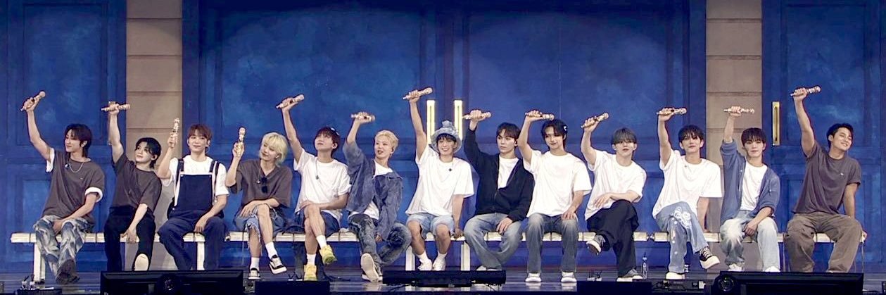 11615_ho5hi's profile banner image