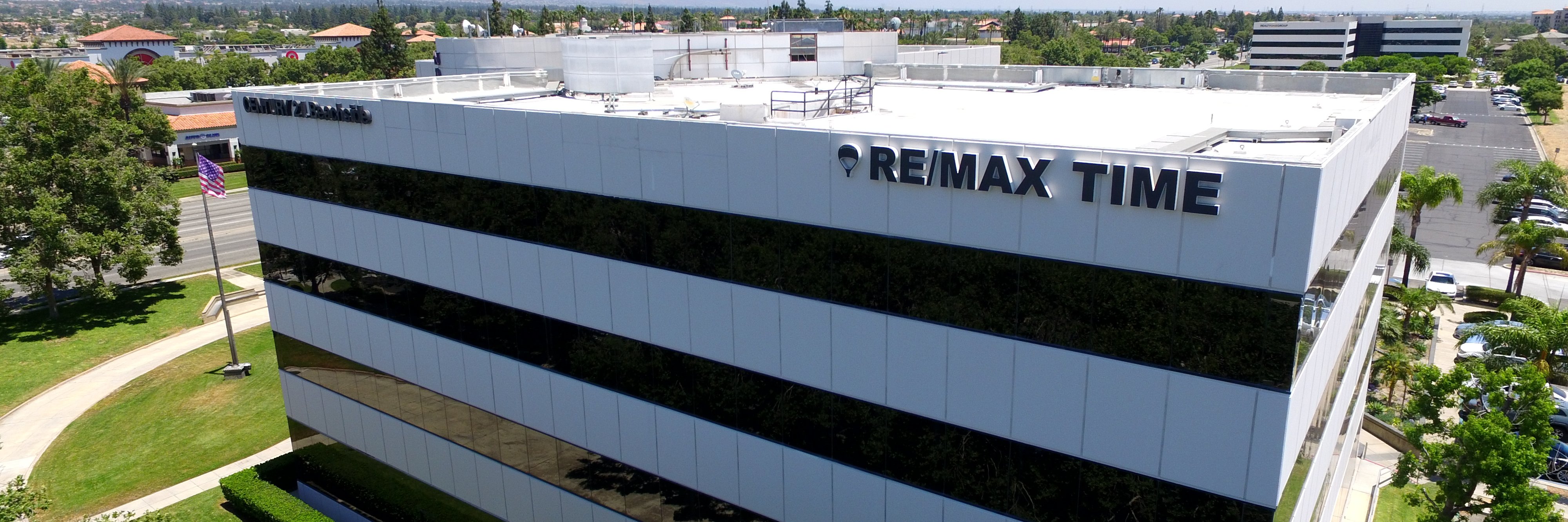 RemaxTime's profile banner image