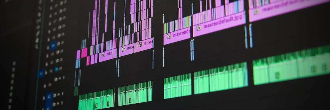 Creative Cuts Media - Video Editor🎥 banner