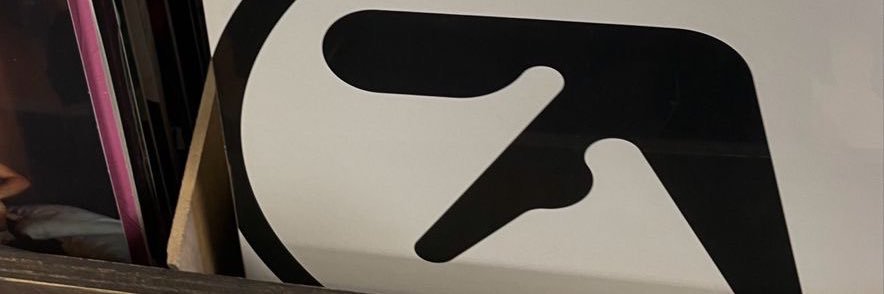 fentanilo𓆩ꨄ︎𓆪2002 banner