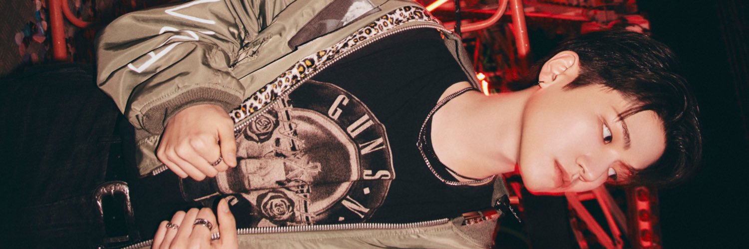 RIWOOSTUDIO's profile banner image