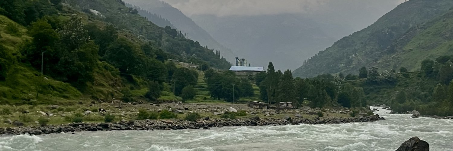 saraharajput's profile banner image