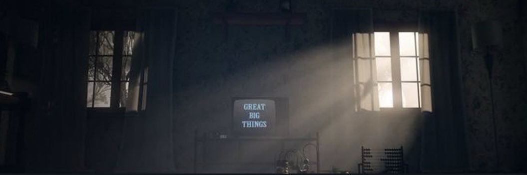 م banner