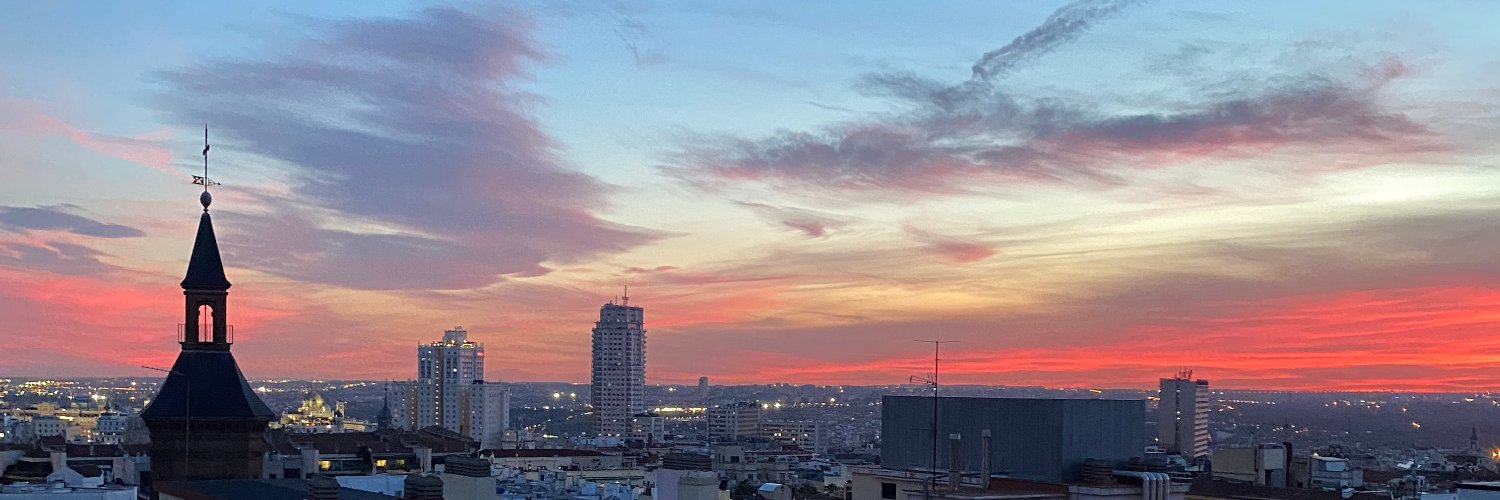 Paz Serra 🌻 banner