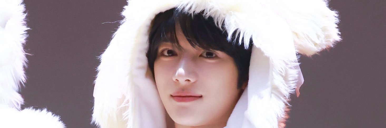 cewt_6's profile banner image