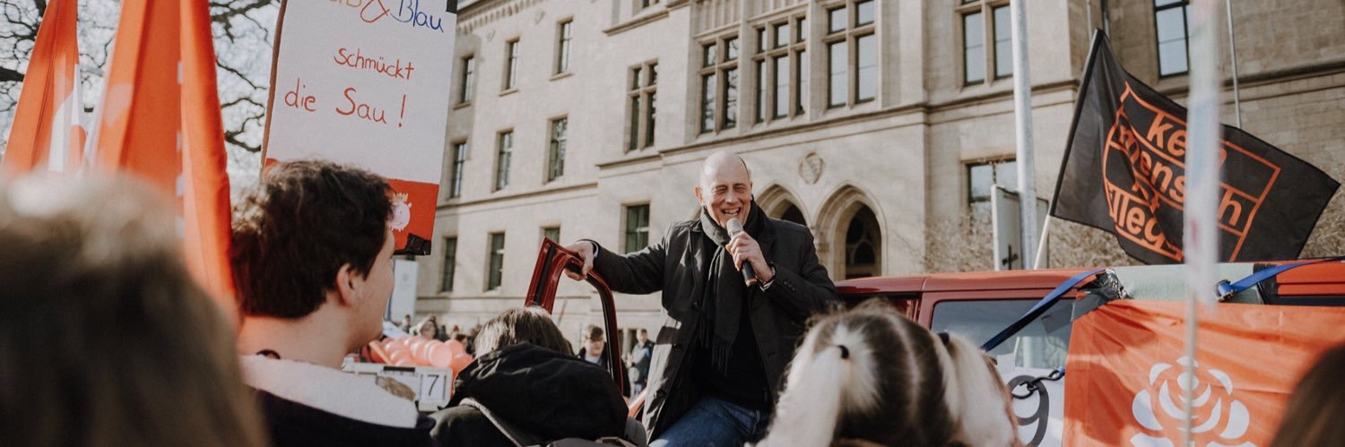 Wolfgang Tiefensee banner