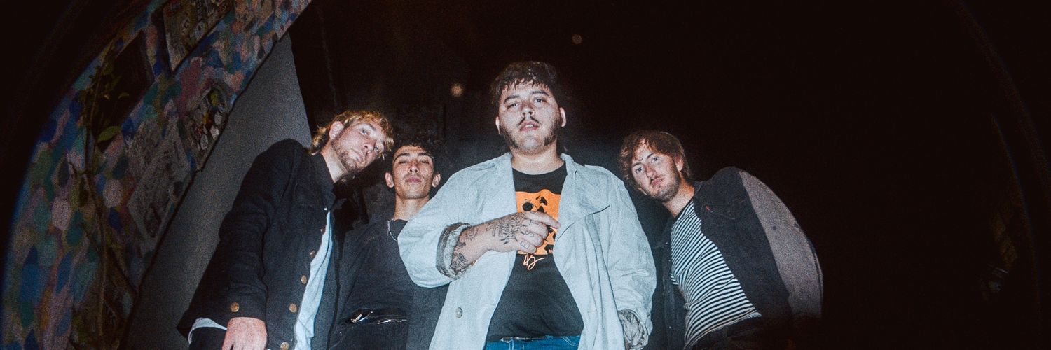 𝙩𝙤𝙢𝙨𝙤𝙣𝙤𝙡𝙨𝙤𝙣 banner