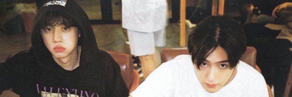 idis49 Profile Banner