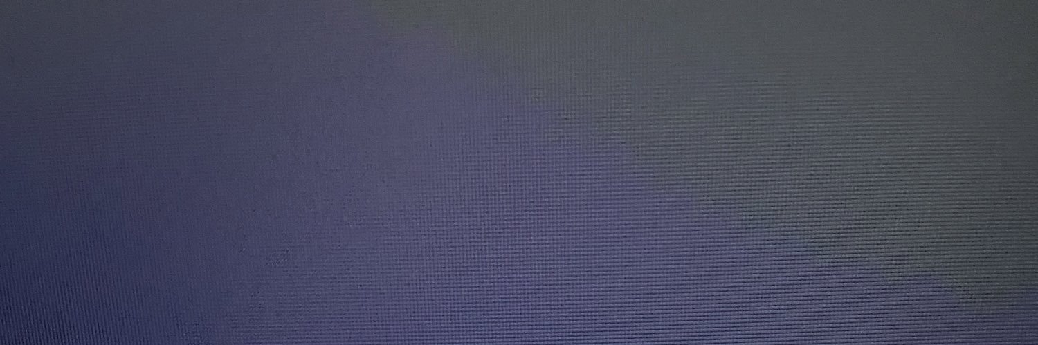 q banner