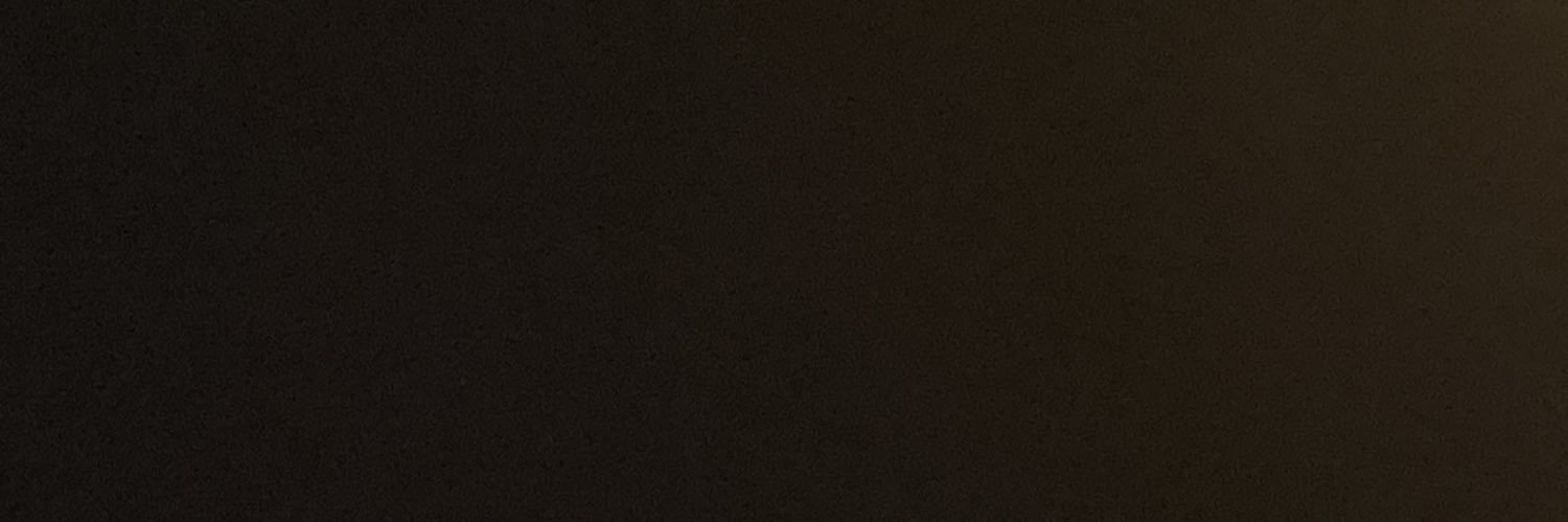 Le333236Le's profile banner image