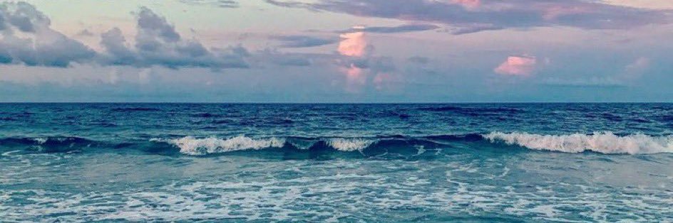 cristymenaa's profile banner image