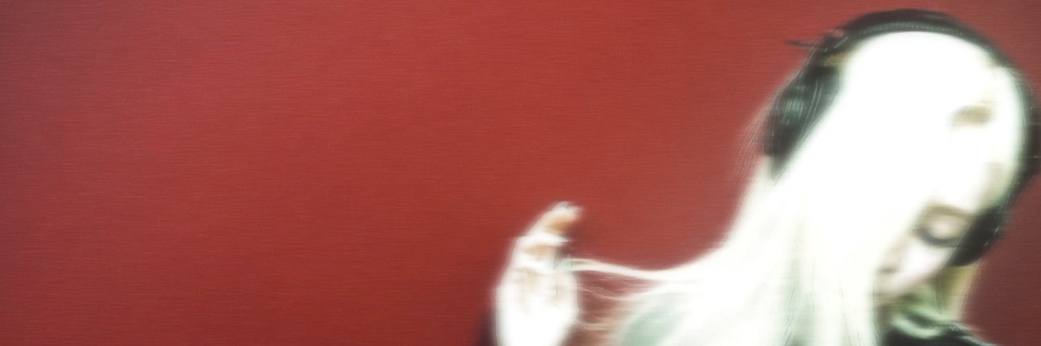 arounara's profile banner image