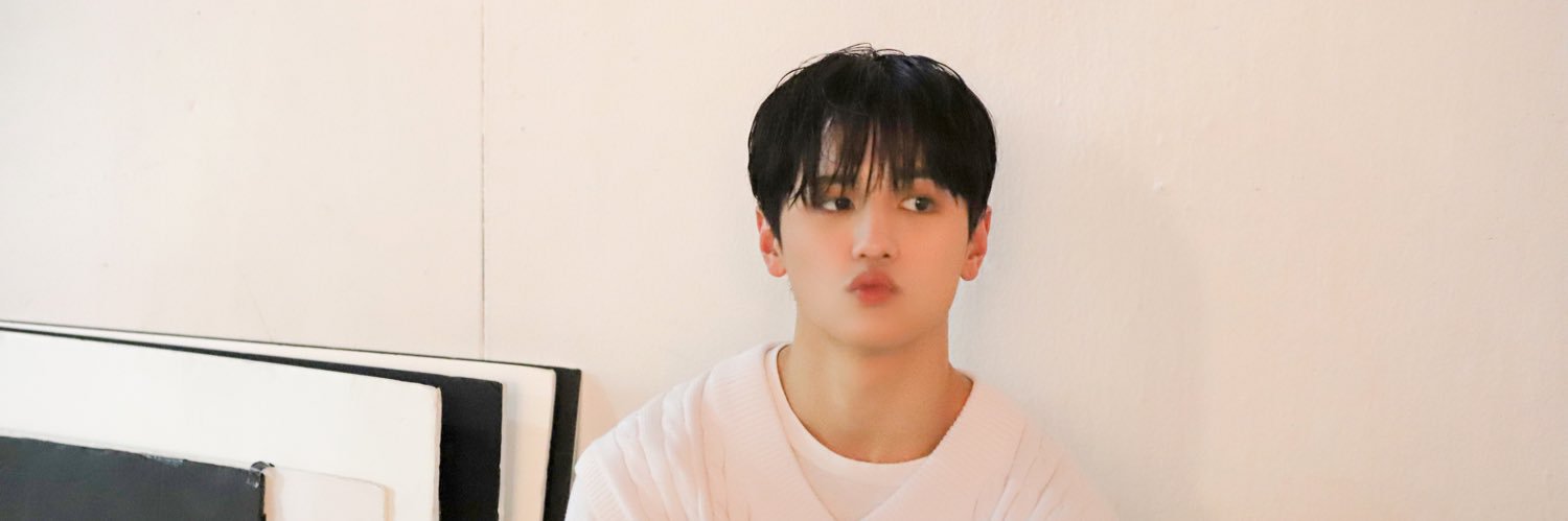 돌돌 banner