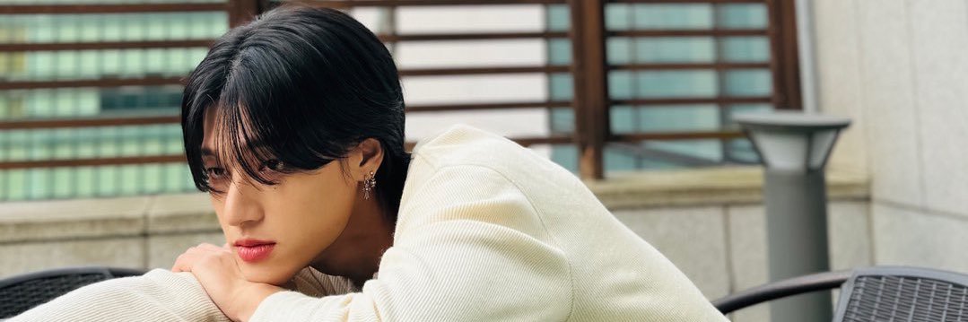 ___woo's profile banner image
