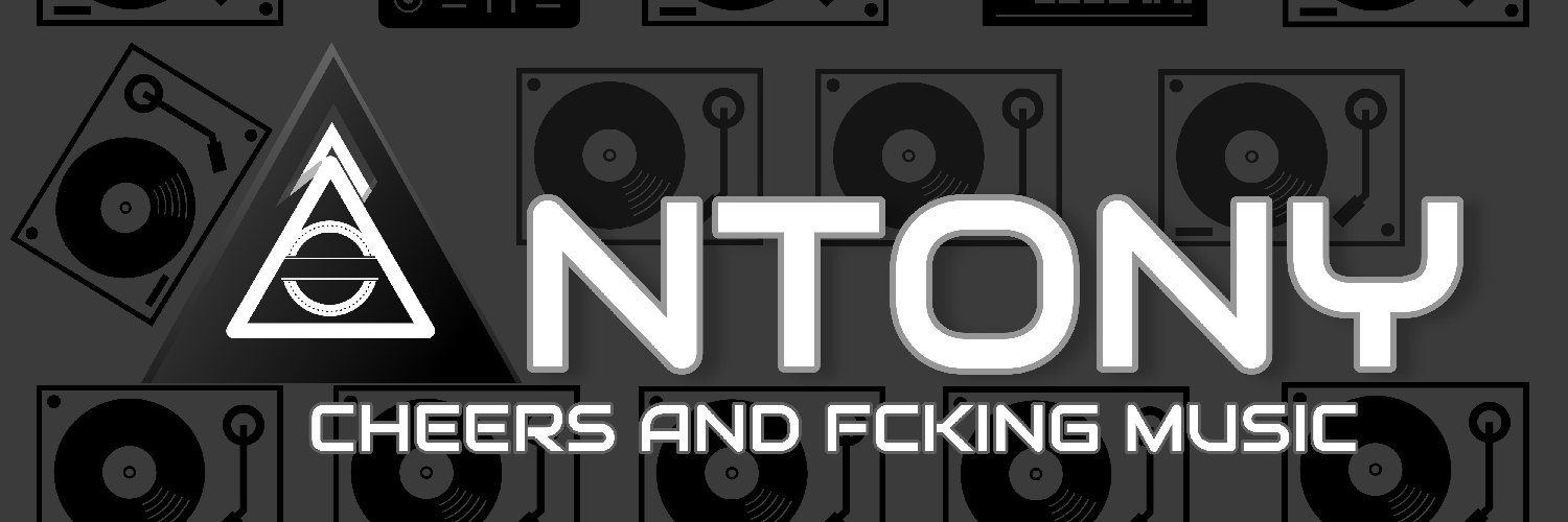 chavezfoxx's profile banner image