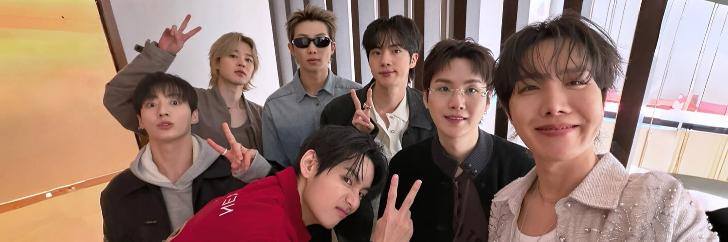 achxnii's profile banner image