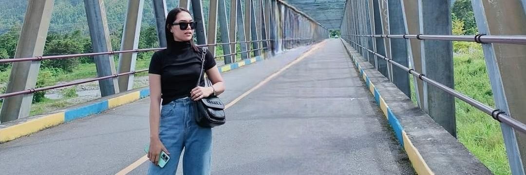Risna_Ina88's profile banner image
