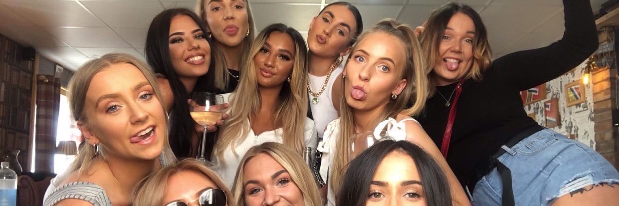 charleigh_98's profile banner image