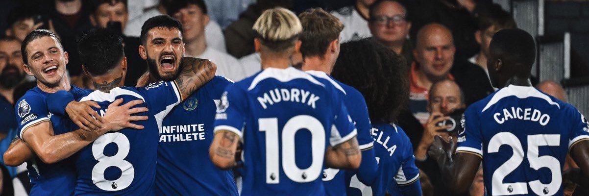 AdéYínká👑💙 banner
