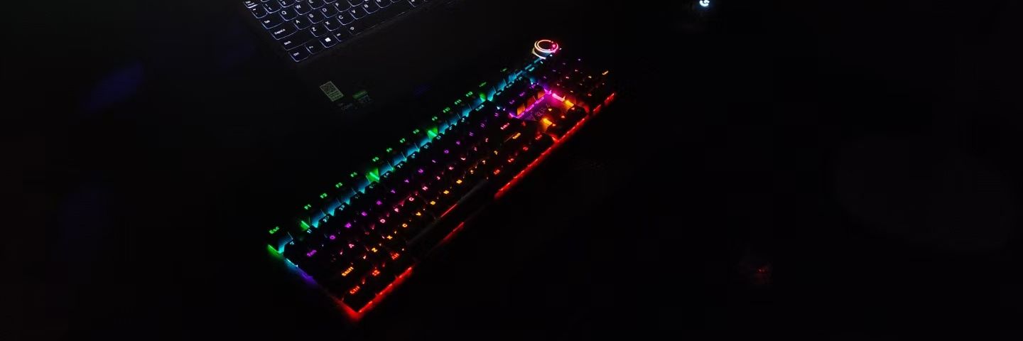 listoao's profile banner image