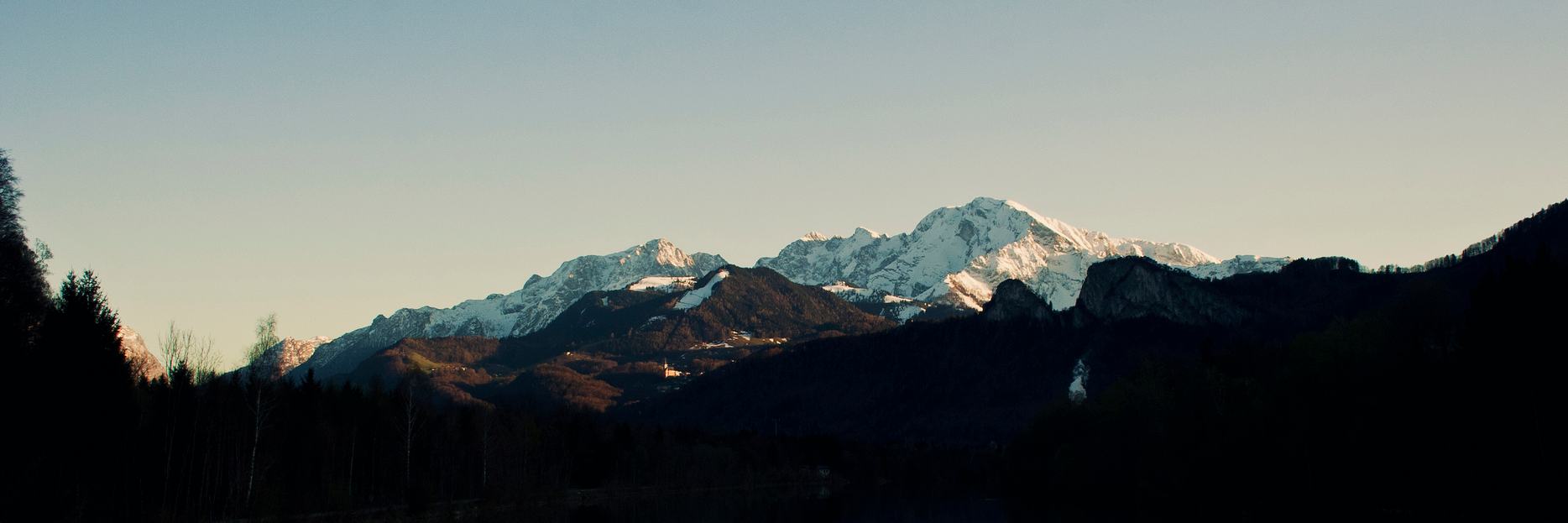 m__hi's profile banner image