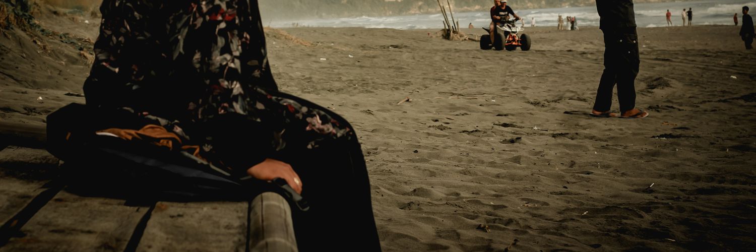 isnaist_'s profile banner image
