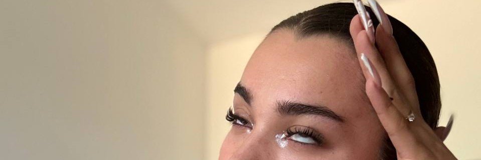 Angelatafofolle's profile banner image