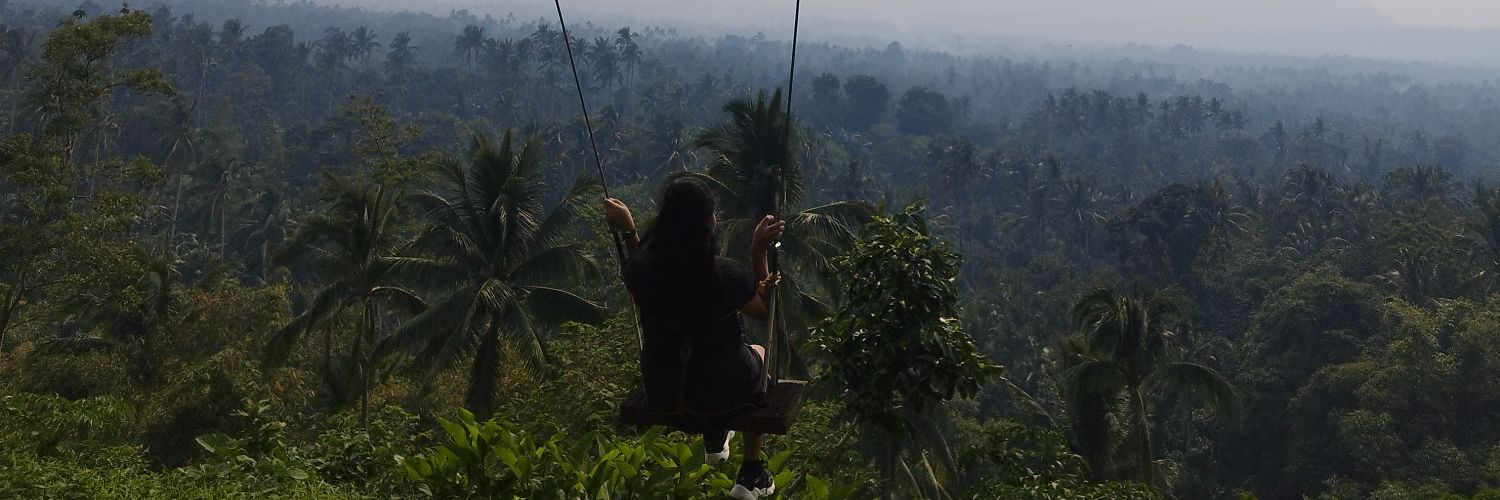 emnvr's profile banner image
