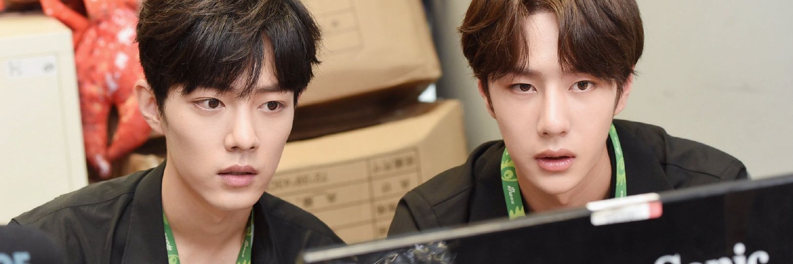 whitewoonie's profile banner image