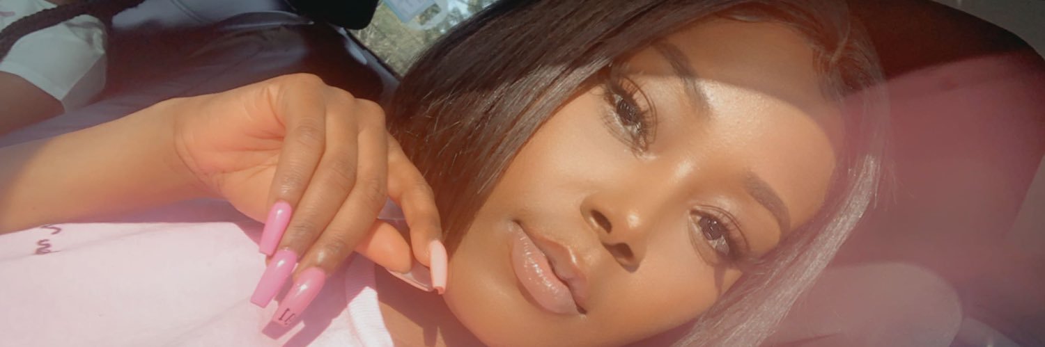 Baddie_Vv's profile banner image