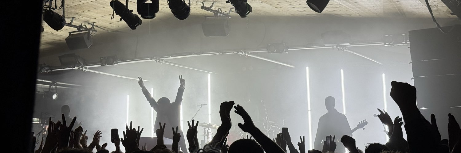 e_b's profile banner image