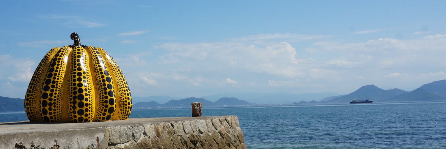 qqakemi's profile banner image