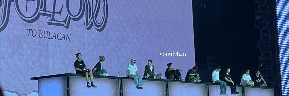yoonlyhan's profile banner image