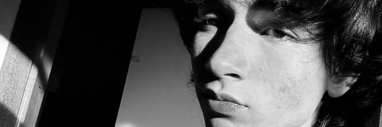 micinnamonboy's profile banner image