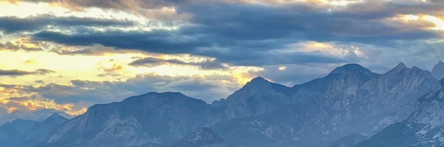 DelallBiner's profile banner image