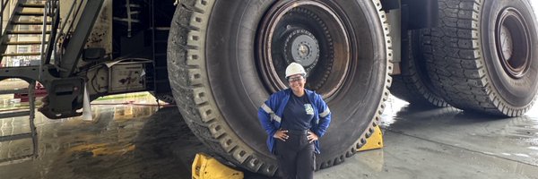 celinamina1999_ Profile Banner