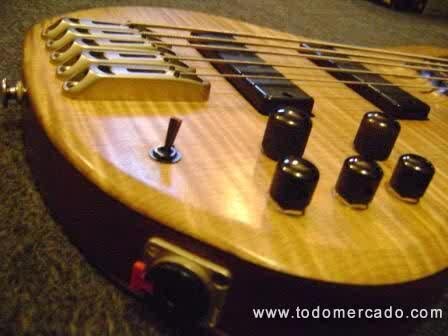 FretlessBender's profile banner image